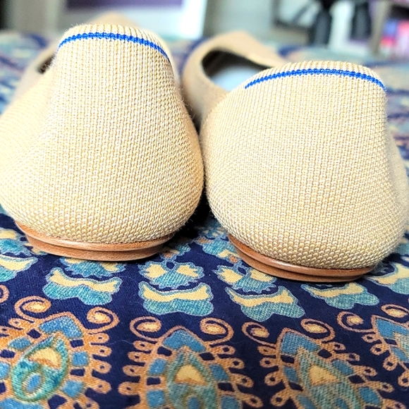 Rothy's The Point in Camel Merino Wool, Size 9.5, EUC - Picture 5 of 11